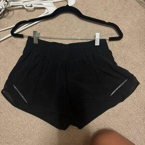 Lululemon Athletica Black high rise hotty hot shorts
